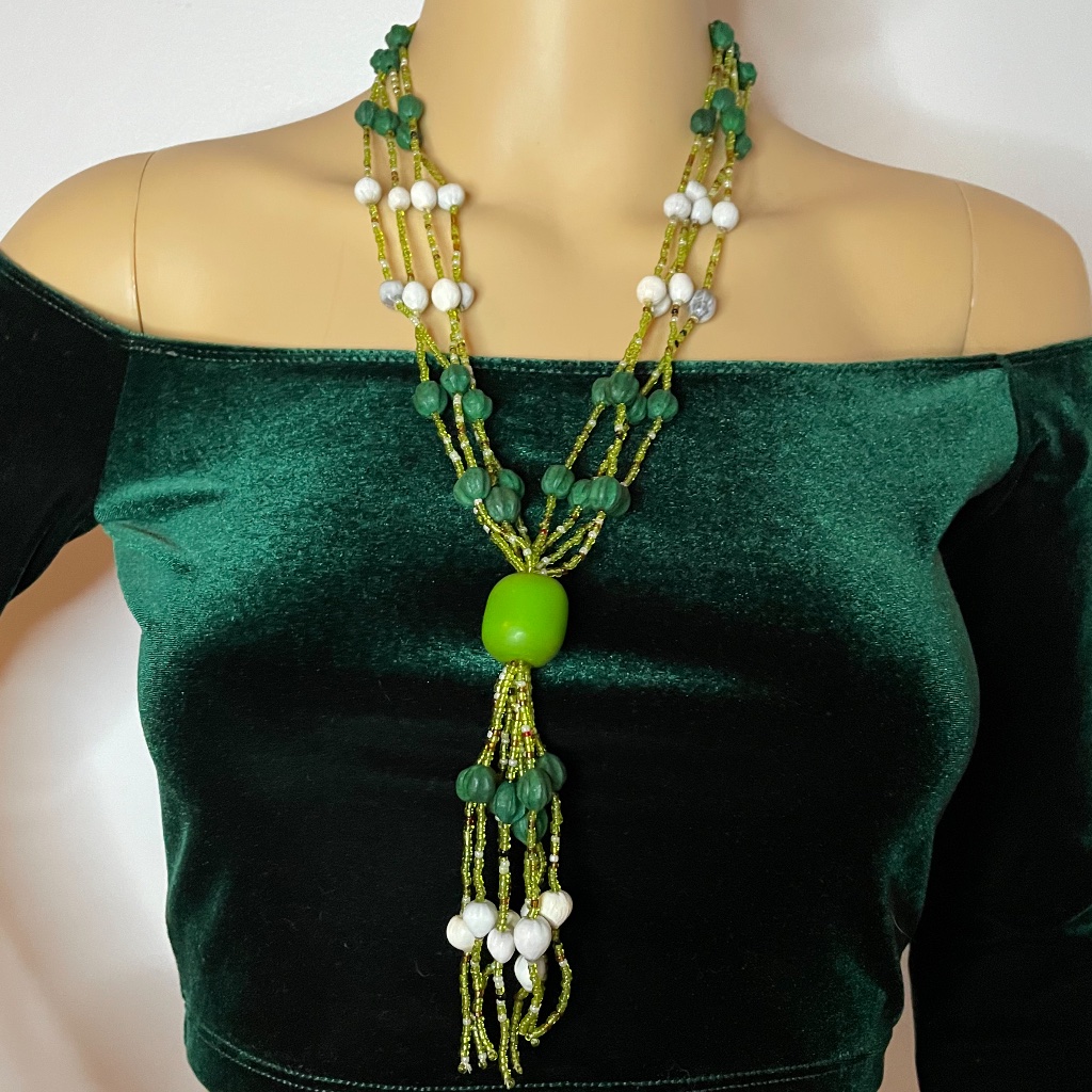 Vintage Emerald Lime Turquoise Cream Big & Small Beaded Statement Necklace!